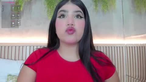 Snapshot of lana_lann chatting on 10/05/25, 11:52 lana_lann online show from 10/05/25, 11:52