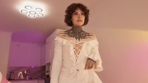Eva online show from 05/31/26, 03:04
