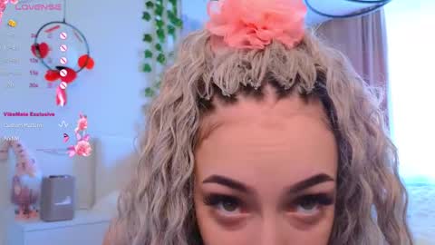 Milana online show from 02/25/25, 05:52