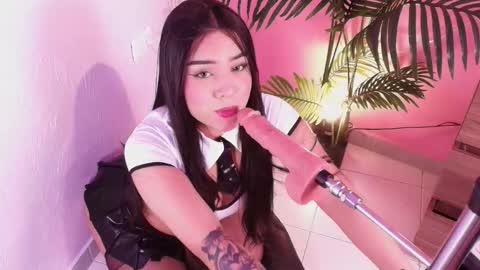 LANA online show from 11/01/25, 03:52