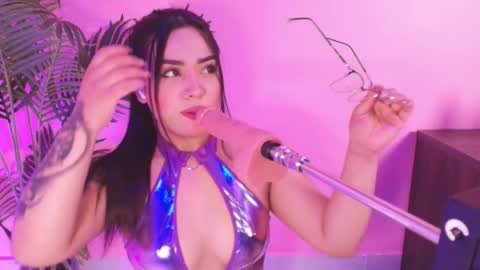 LANA online show from 04/11/26, 04:28