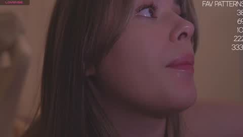 Alana online show from 12/22/24, 11:54