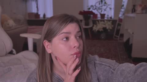 Alana online show from 01/25/25, 11:34