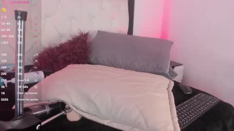 Lana online show from 10/26/25, 05:30