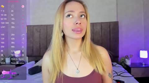 Lana online show from 11/14/25, 04:33