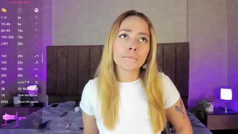 Lana online show from 11/16/25, 04:51