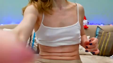 Snapshot of lanaangeldream chatting on 01/27/25, 10:06 Lana online show from 01/27/25, 10:06