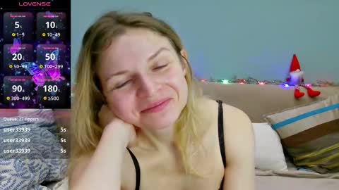 Snapshot of lanaangeldream chatting on 11/26/25, 02:40 Lana online show from 11/26/25, 02:40