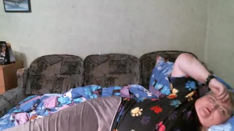 lanacat555 online show from 02/14/25, 06:40