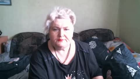 lanacat555 online show from 10/29/25, 10:06