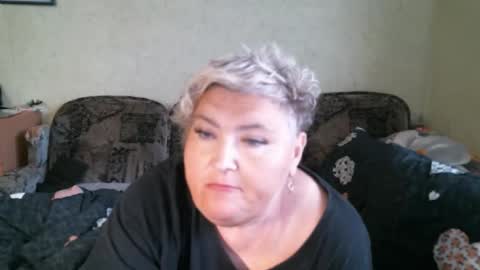 lanacat555 online show from 12/01/25, 10:09