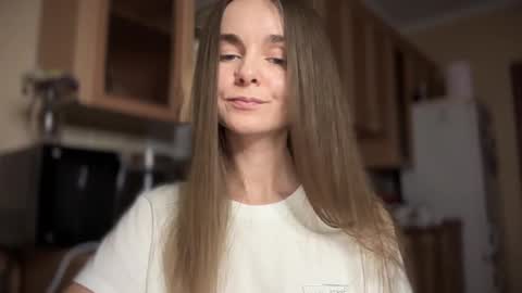 Lana online show from 12/09/24, 02:24