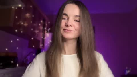 Lana online show from 12/17/24, 09:05