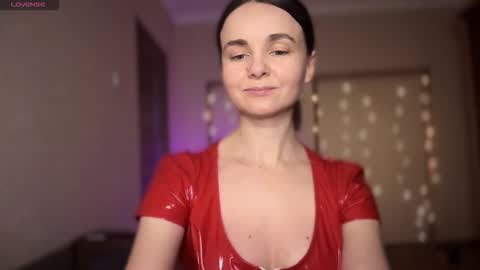 Lana online show from 10/09/25, 10:08