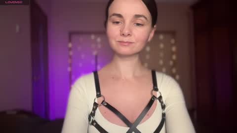 Lana online show from 10/15/25, 08:20