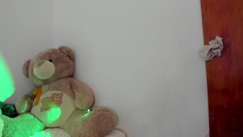 Lana  online show from 02/04/25, 04:05