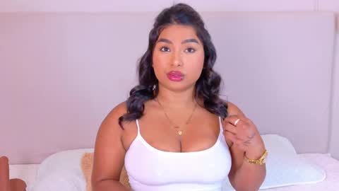 Lana online show from 04/11/26, 07:18