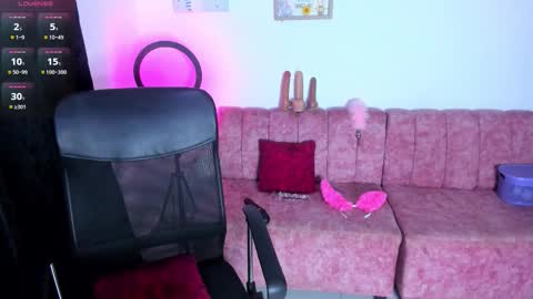 lanasin_ online show from 02/19/26, 01:01