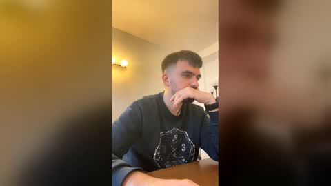 Snapshot of lander920612 chatting on 02/16/26, 09:49 lander920612 online show from 02/16/26, 09:49