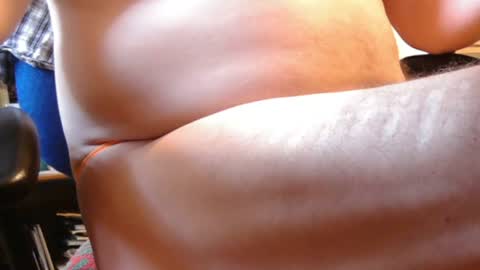 lander_63 online show from 06/25/26, 11:59