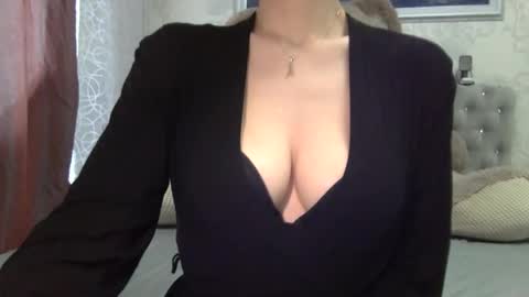 langoria online show from 04/02/26, 08:12