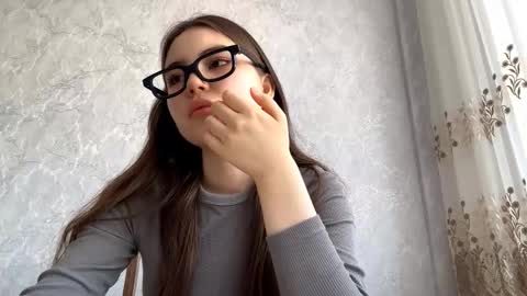 Alice online show from 03/21/26, 04:39