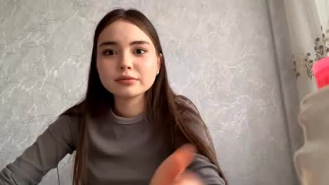 Alice online show from 03/28/26, 01:33