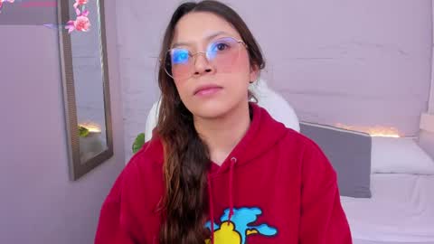 Lanna online show from 04/28/26, 11:48