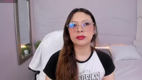 Lanna online show from 04/30/26, 11:27