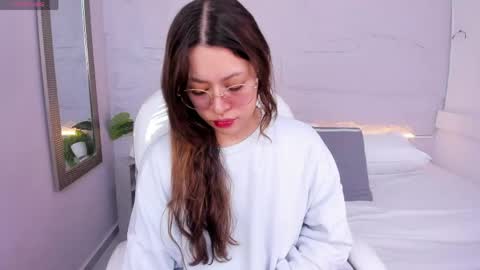Lanna online show from 05/01/26, 11:15