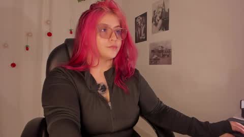 Lanna online show from 03/31/26, 03:41