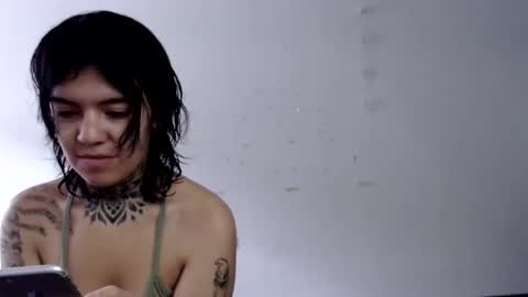 LANNIE   online show from 12/26/24, 03:42