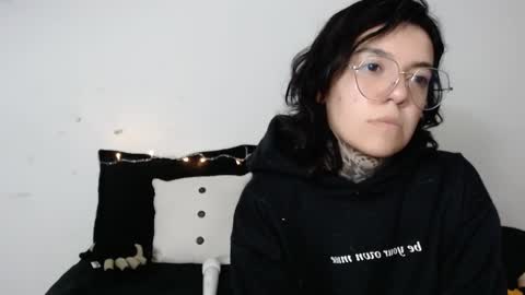 LANNIE   online show from 01/17/25, 09:28