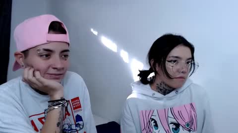 LANNIE   online show from 02/11/25, 09:46