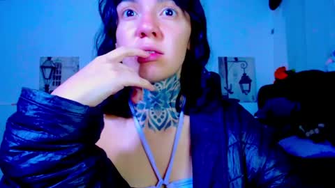 Snapshot of lannie_gonzales chatting on 05/21/26, 10:50 LANNIE online show from 05/21/26, 10:50