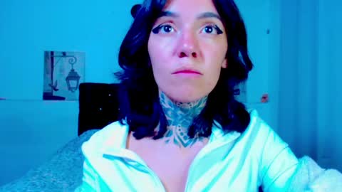 Snapshot of lannie_gonzales chatting on 06/10/26, 03:50 LANNIE online show from 06/10/26, 03:50