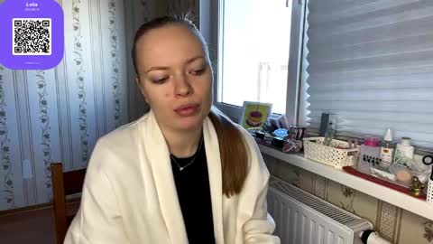 Snapshot of lanniecastellow chatting on 04/14/26, 07:36 Hello My name is Lola online show from 04/14/26, 07:36