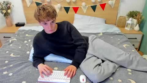 Fandi online show from 03/09/25, 06:54