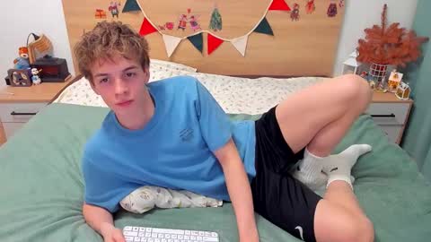 Fandi online show from 01/13/26, 05:13