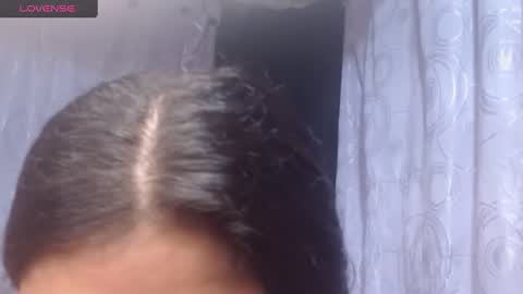 lapeligrosa_ online show from 03/12/25, 12:15