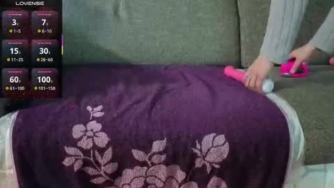 lapetitefrenchie83 online show from 09/12/25, 09:59