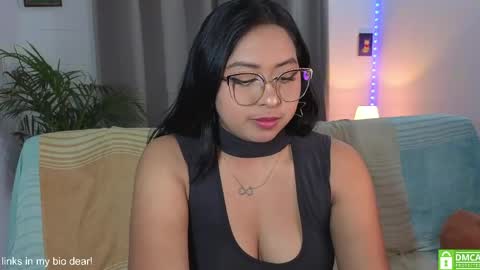 Lara  online show from 04/14/26, 12:16