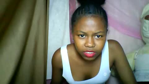 lara_belle online show from 05/03/26, 02:23