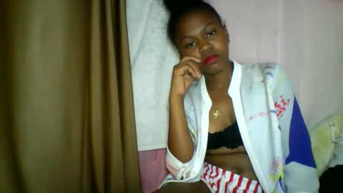 lara_belle online show from 05/15/26, 11:23