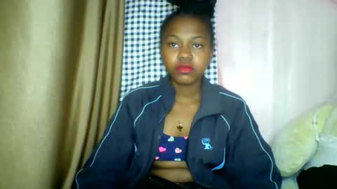 lara_belle online show from 05/24/26, 07:02