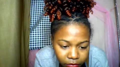 lara_belle online show from 06/10/26, 04:50