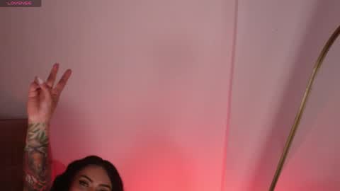 Lara online show from 04/19/26, 02:00