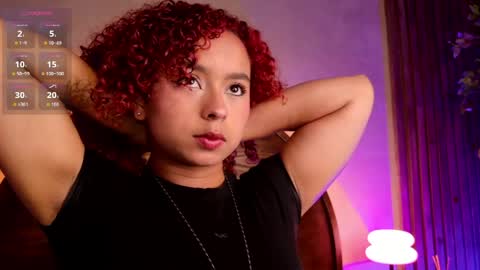 lara_curly online show from 04/05/26, 10:56