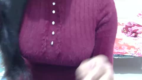 Anshika rai online show from 01/04/25, 11:22