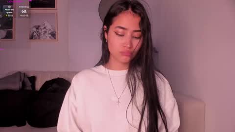 Lara Madisson online show from 09/13/25, 05:51